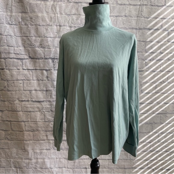 Venezia Sweaters - New Crew Turtleneck